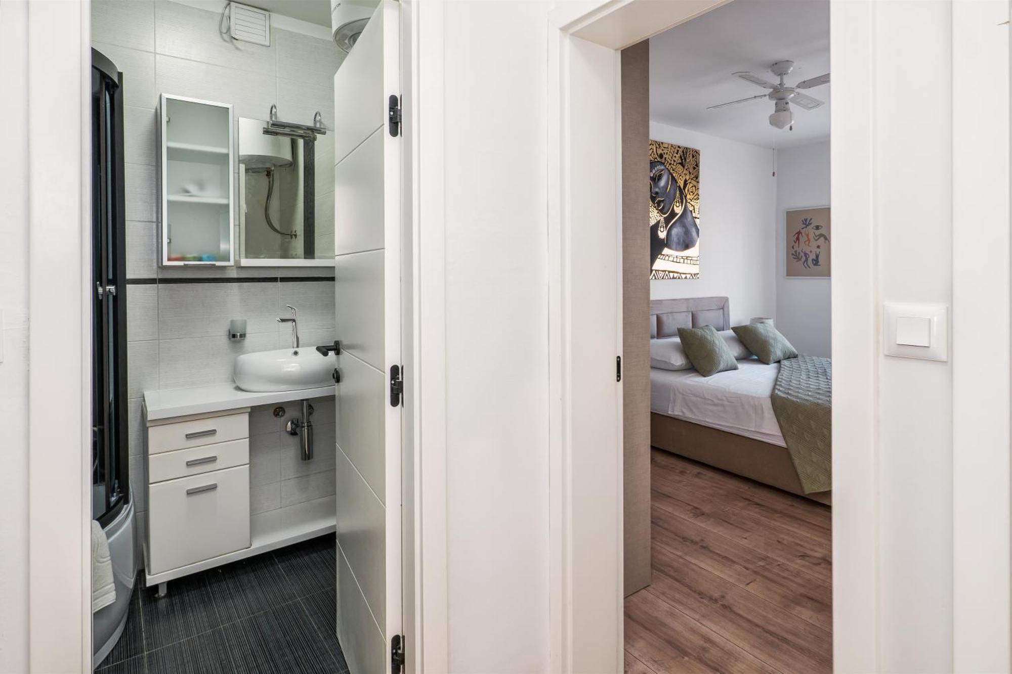 3-bedroom Sea View - Balcony, Elevator - Spinut,